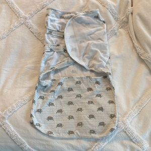 EUC swaddle